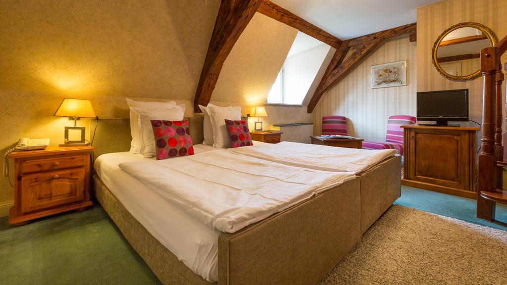 Hostellerie De La Pommeraie By Popinns セレスタ 部屋 写真