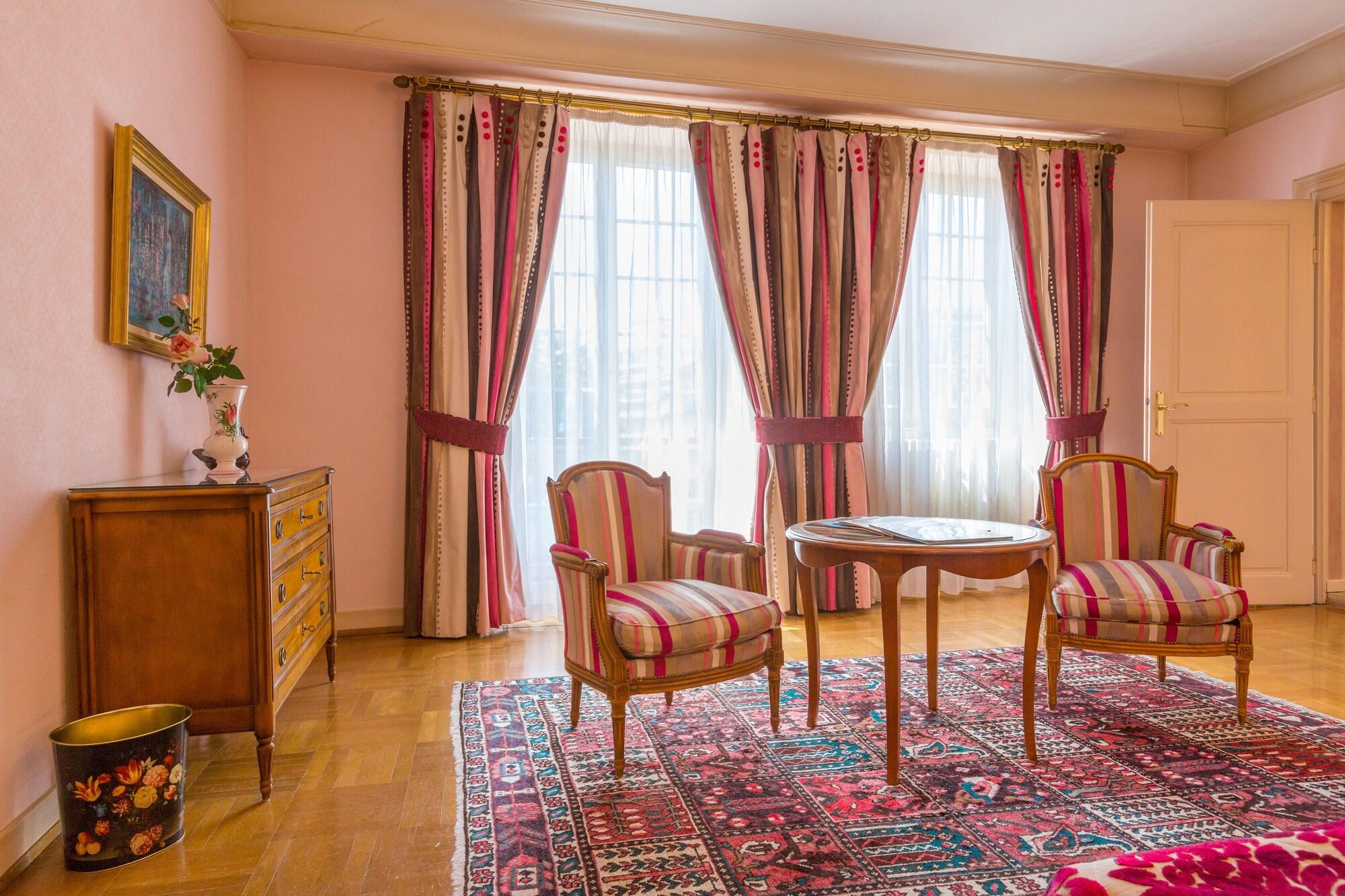 Hostellerie De La Pommeraie By Popinns セレスタ エクステリア 写真